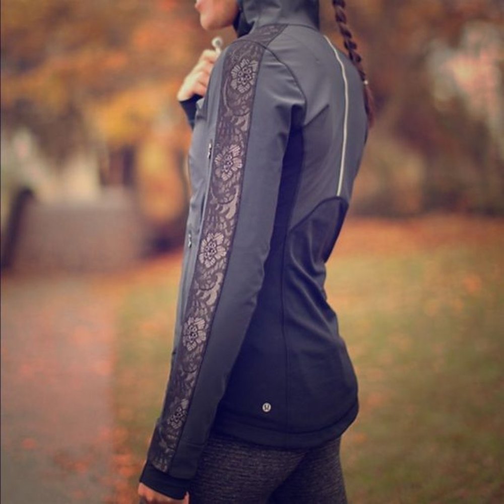 Lululemon Run Draft Dodger Jacket